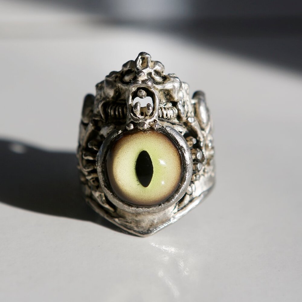 Axel R Stocks Pewter/Silver Yellow Cat Eye Ring - 12 - Signed